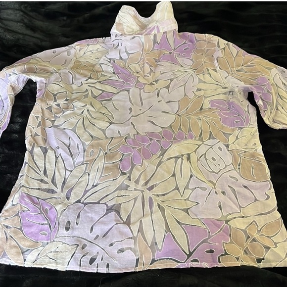 Purple tropical sheer print shirt short sleeve shell button front top 🌿 - Picture 2 of 5